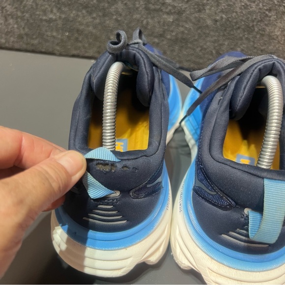 Hoka Men's Bondi 8 Size 9.5 - Picture 8 of 16